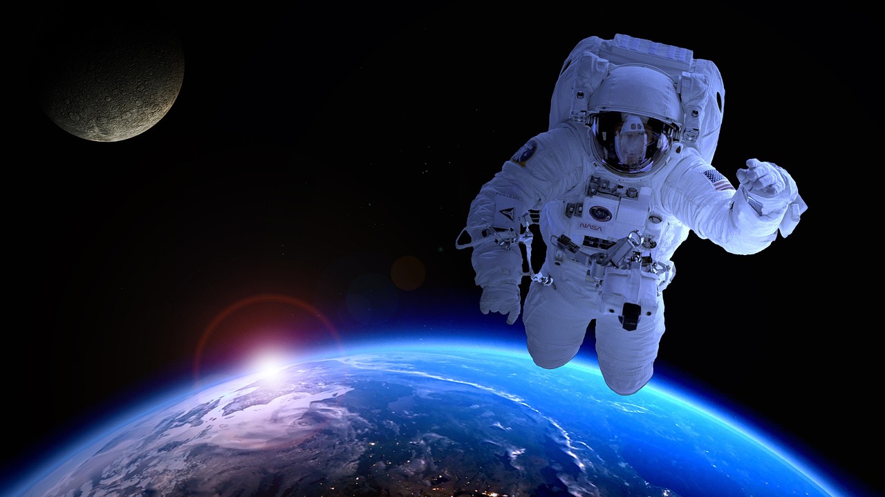 美国两名宇航员太空滞留超五十天，挑战与坚韧