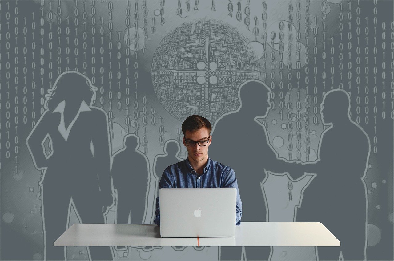 全球第四大汽车集团开始裁员，行业变革与挑战下的应对策略