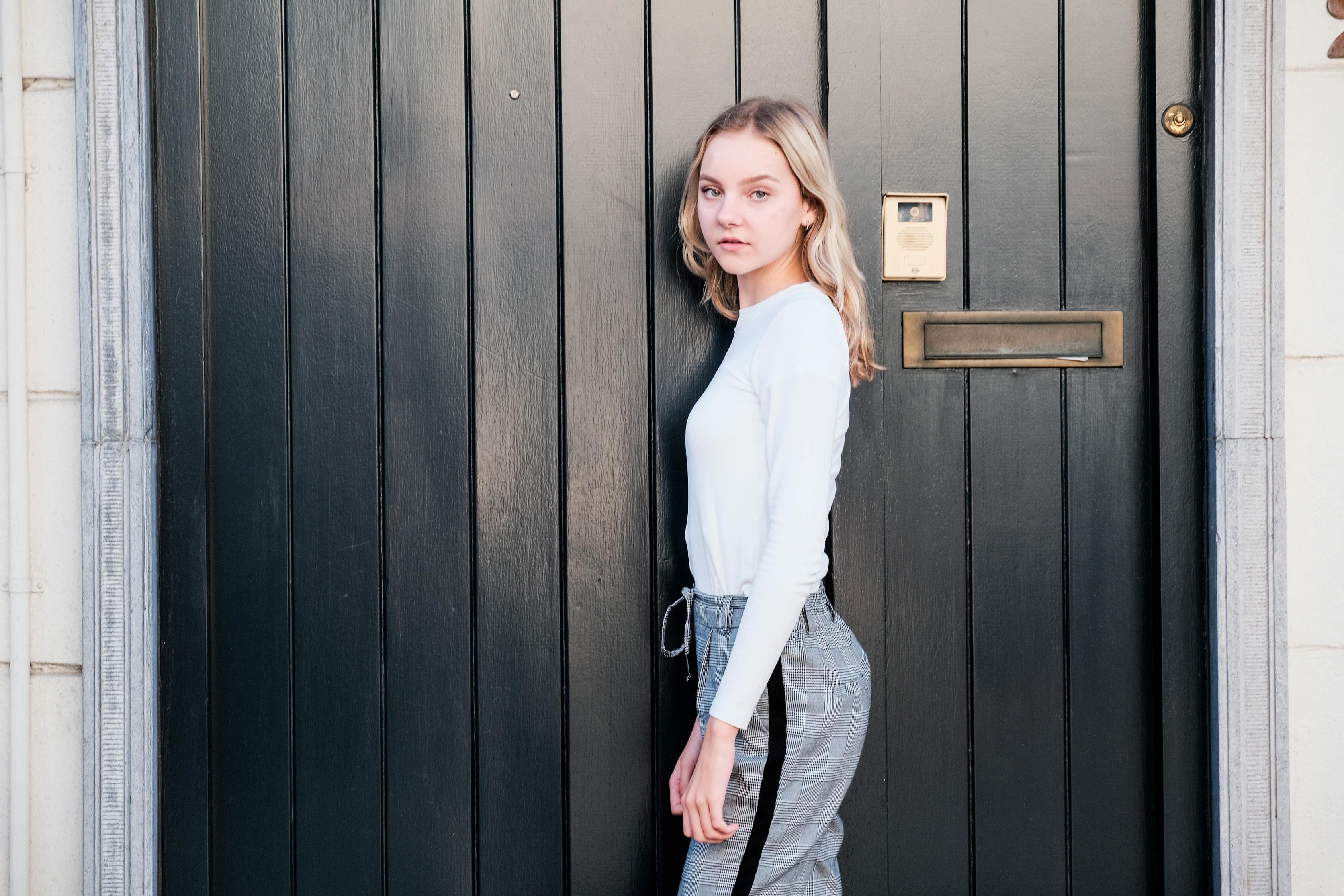 服装模特改行当陪诊师,月入过万的新职业之路 服装模特改行当陪诊师,月入过万的新职业之路