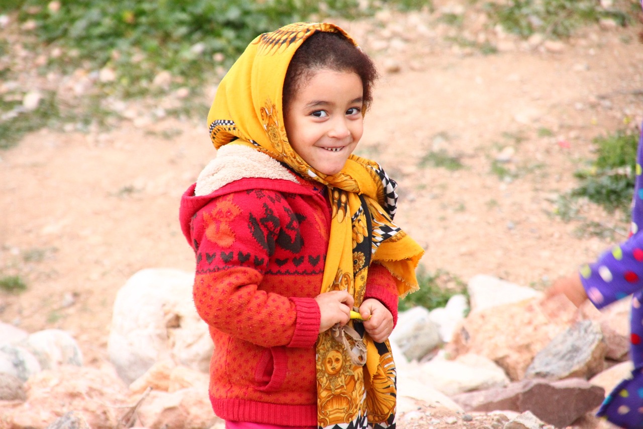 男孩开学发现班主任竟是自己姑姑,一段特殊的师生缘分的开启 男孩开学发现班主任竟是自己姑姑,一段特殊的师生缘分的开启