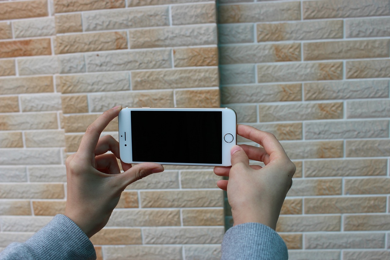 华为与苹果线下旗舰店现状探析 华为与苹果线下旗舰店现状探析