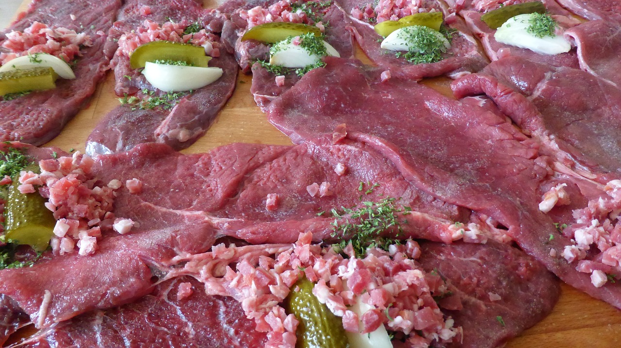 牛肉价格为何不牛了？深度解析市场现象背后的原因